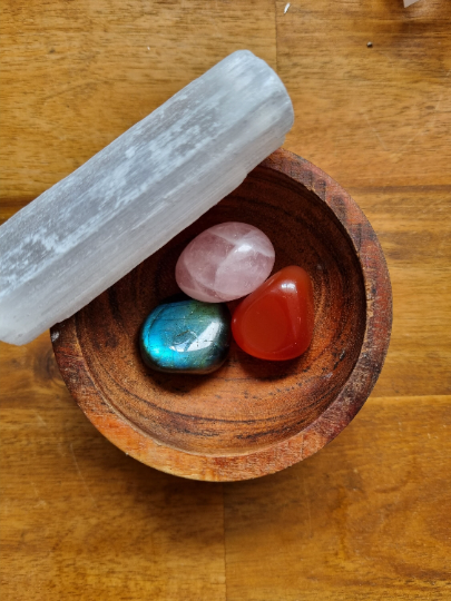 Taurus Zodiac Crystal Healing Kit