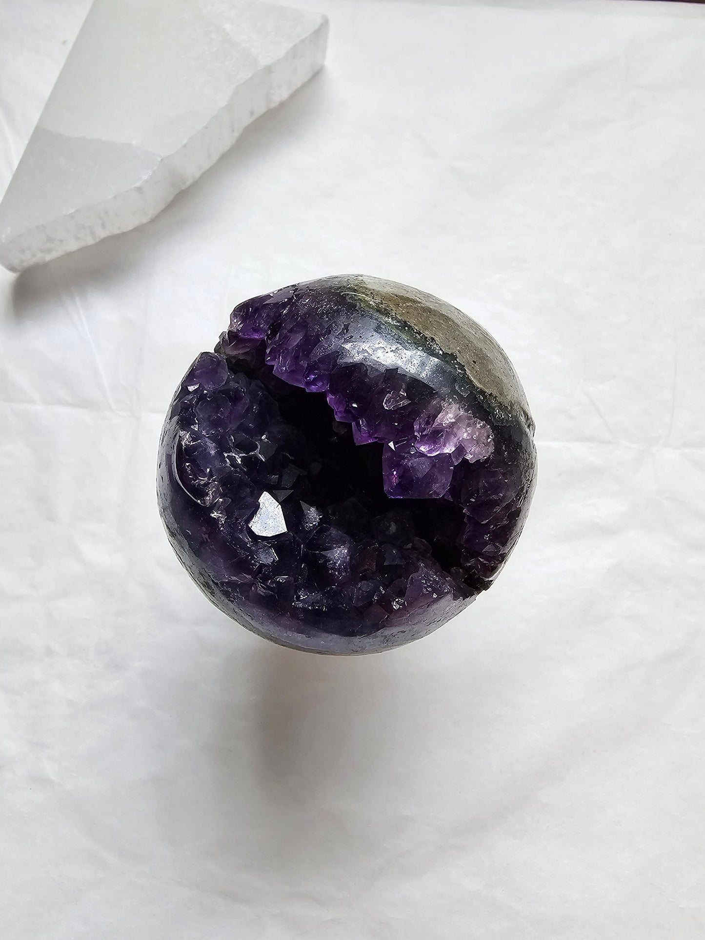 Amethyst Sphere / Pacman / 5cm 182g