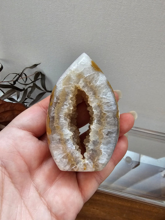 Druzy Agate Flame / freeform