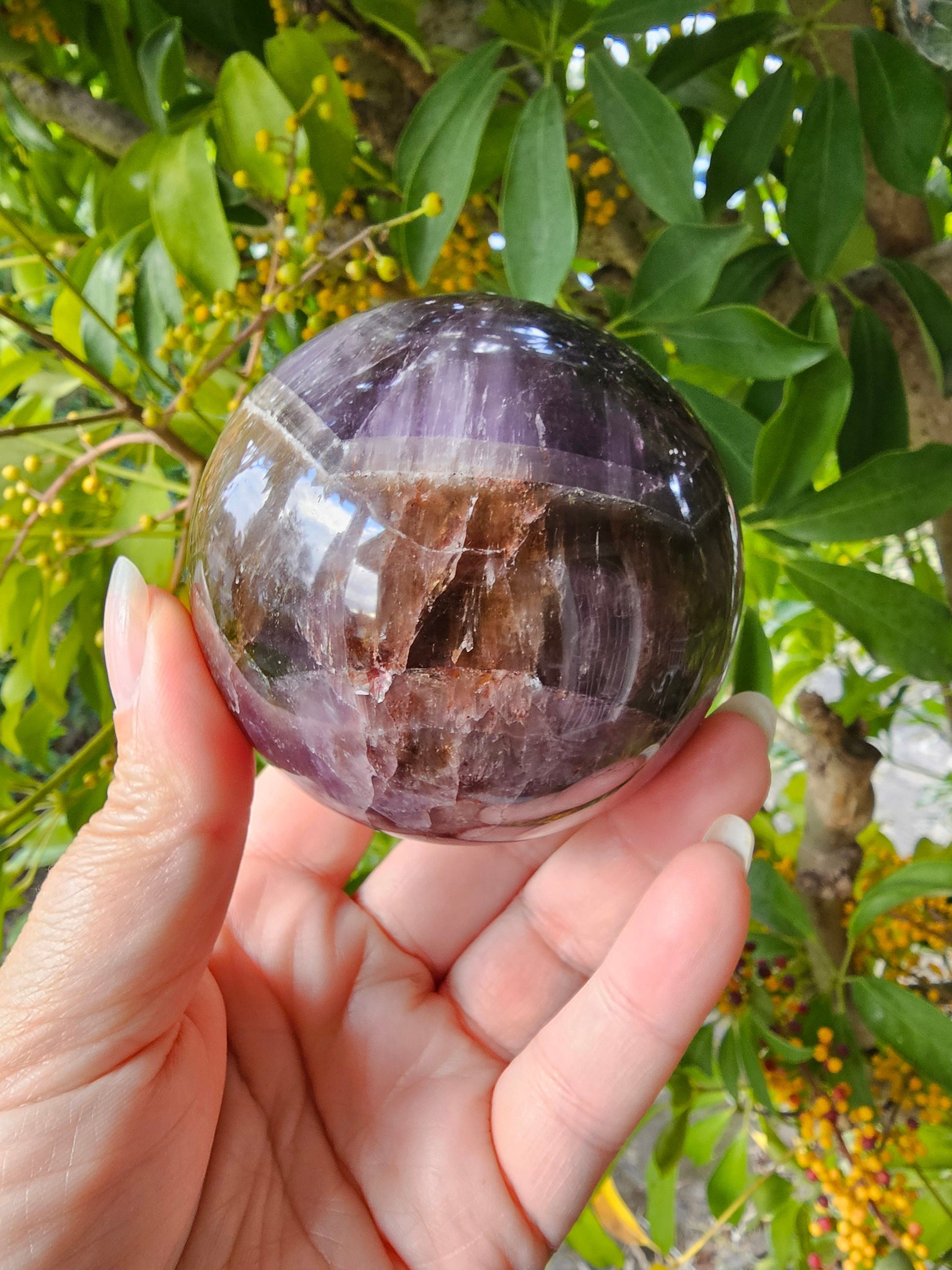 High Quality Super Seven Sphere 7cm/ Super 7 / Melody / Sacred / Amethyst, Cacoxenite, Goethite, Lepidocrocite, Rutile, Smoky Quartz, Quartz