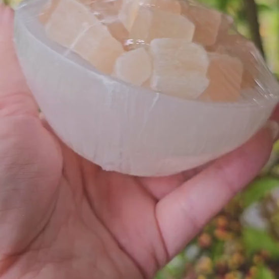 10cm Selenite Bowl w/ peach selenite