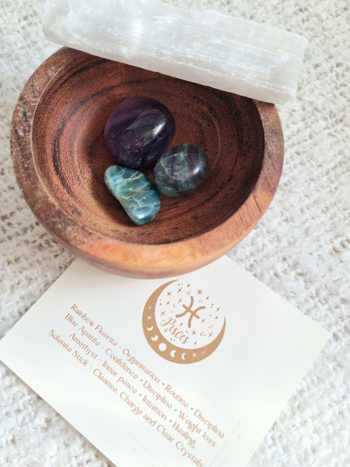 Pisces Zodiac Crystal Healing Kit - Universal Fate