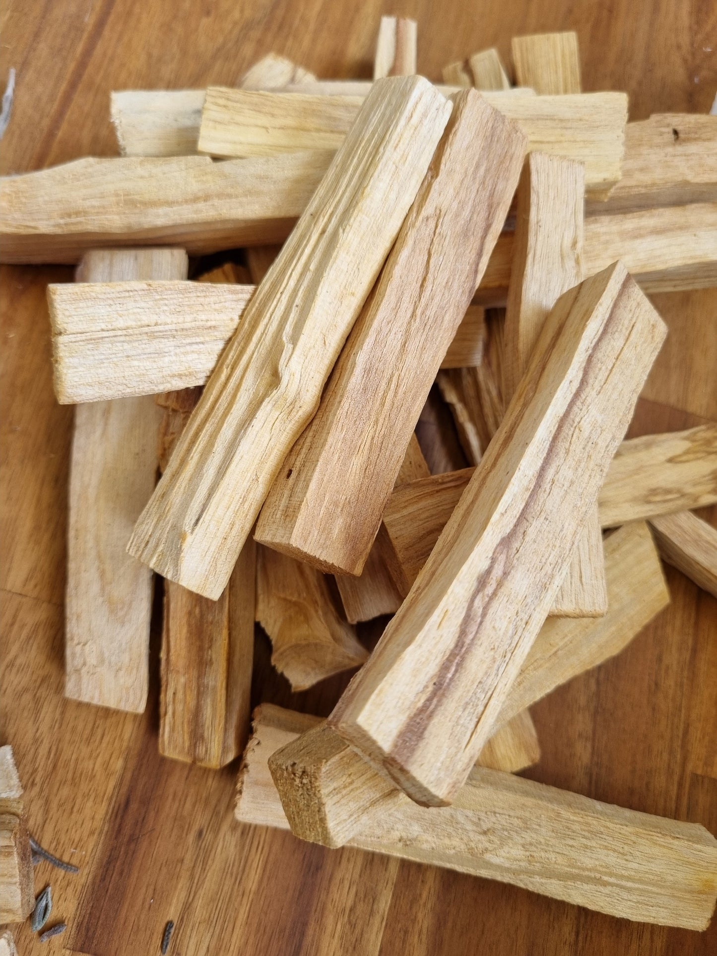 4 x Palo Santo Sticks. Buy MORE and Save - Universal Fate