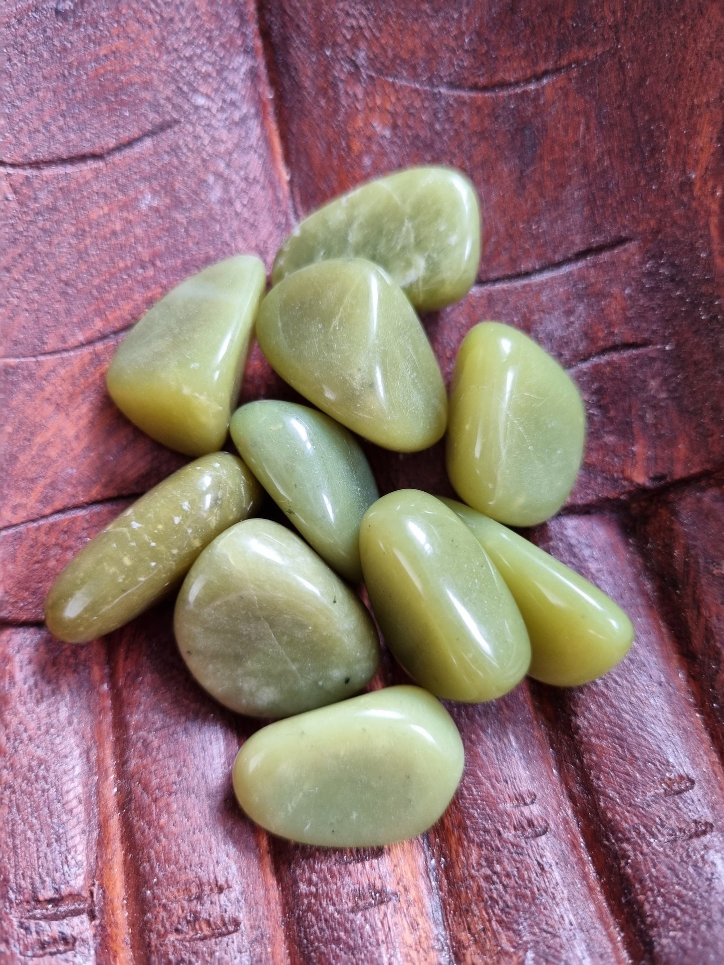 Jade Tumbles / Polished stone - Universal Fate