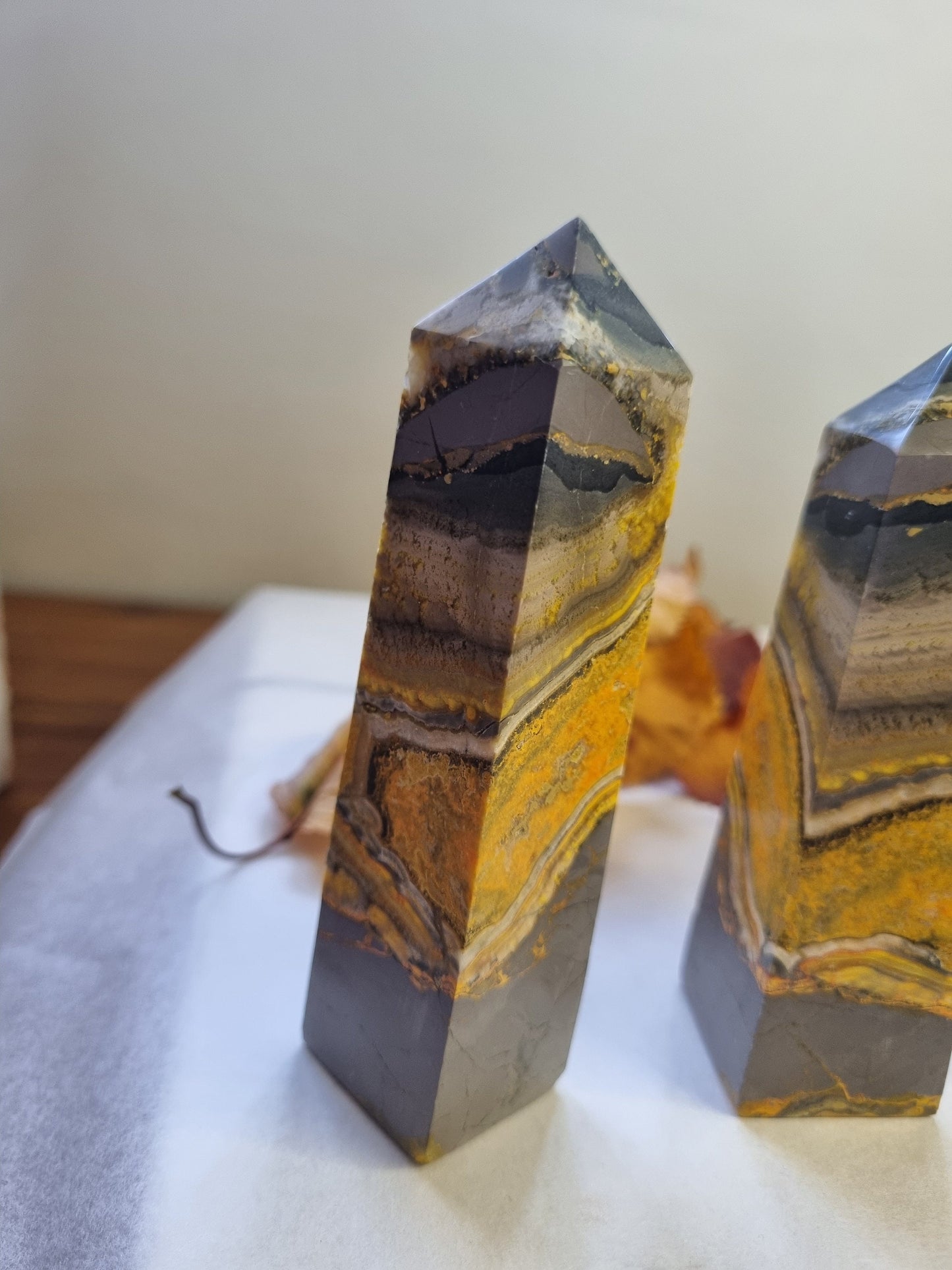 Bumblebee Jasper Tower / Obelisk / Generator