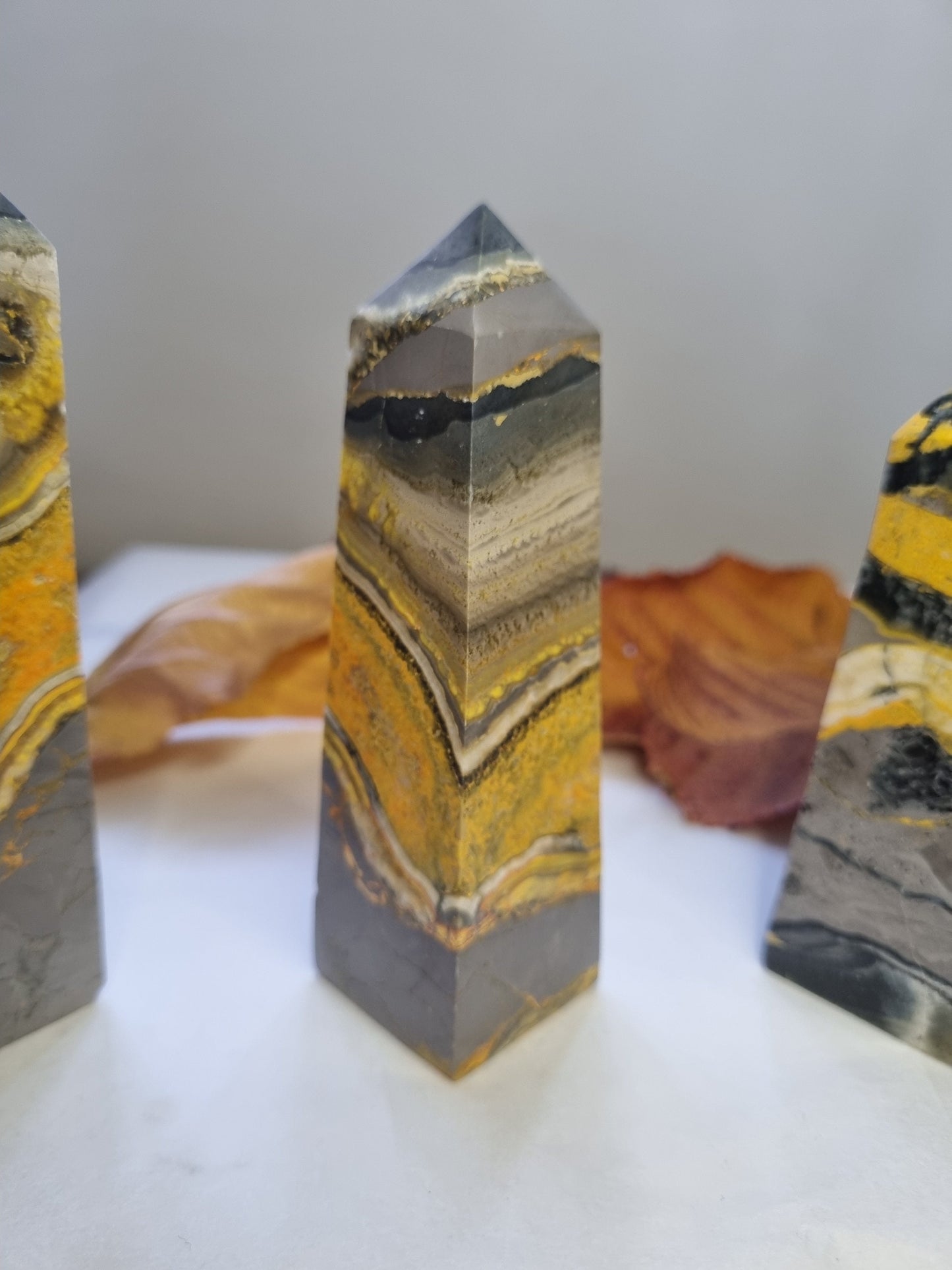 Bumblebee Jasper Tower / Obelisk / Generator