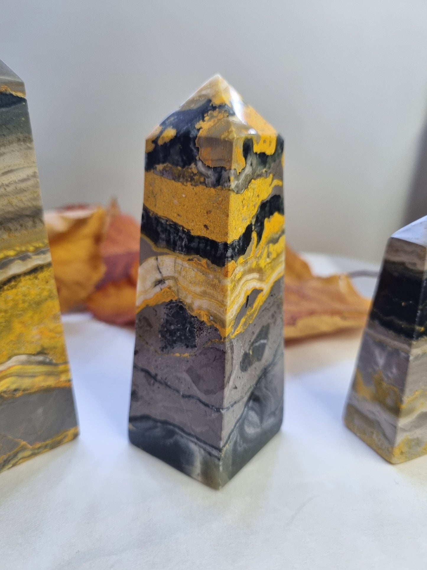 Bumblebee Jasper Tower / Obelisk / Generator