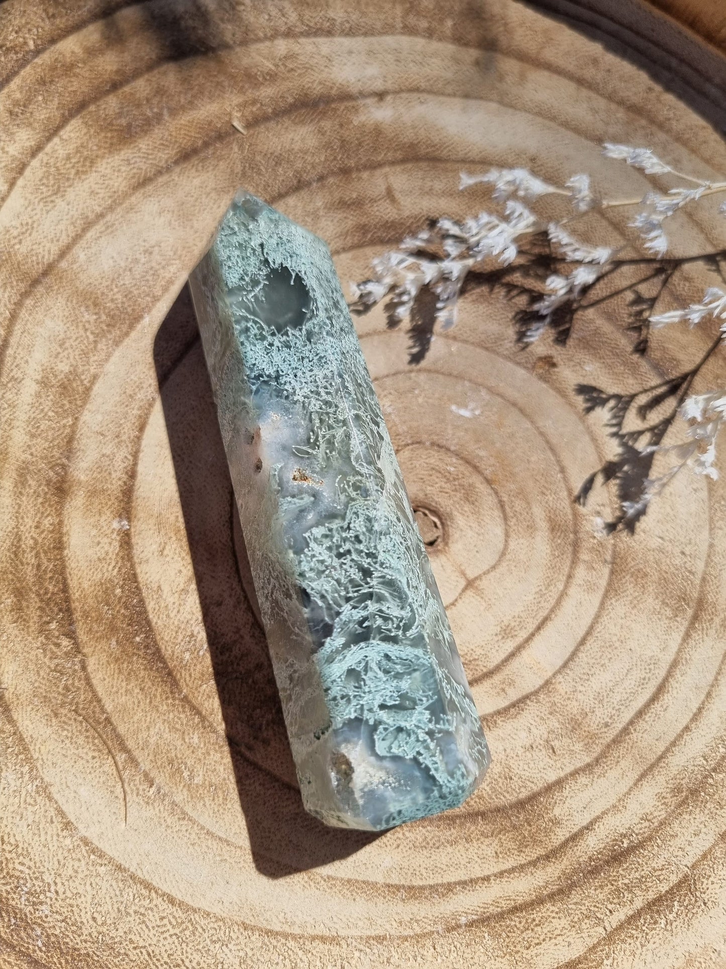 Moss Agate Tower / druzy caves /  Generator