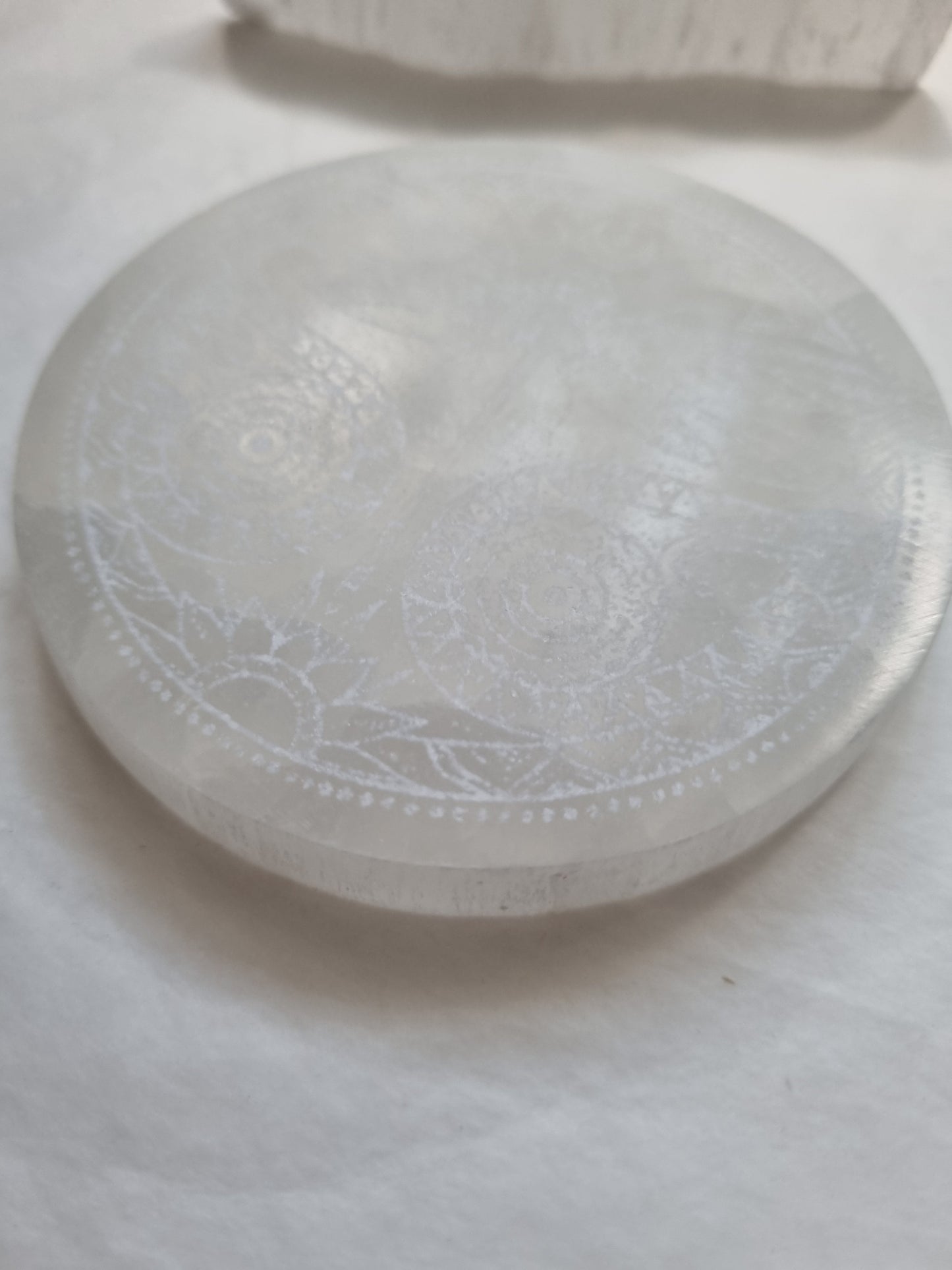 Round Selenite Dragonfly Plate / Tray