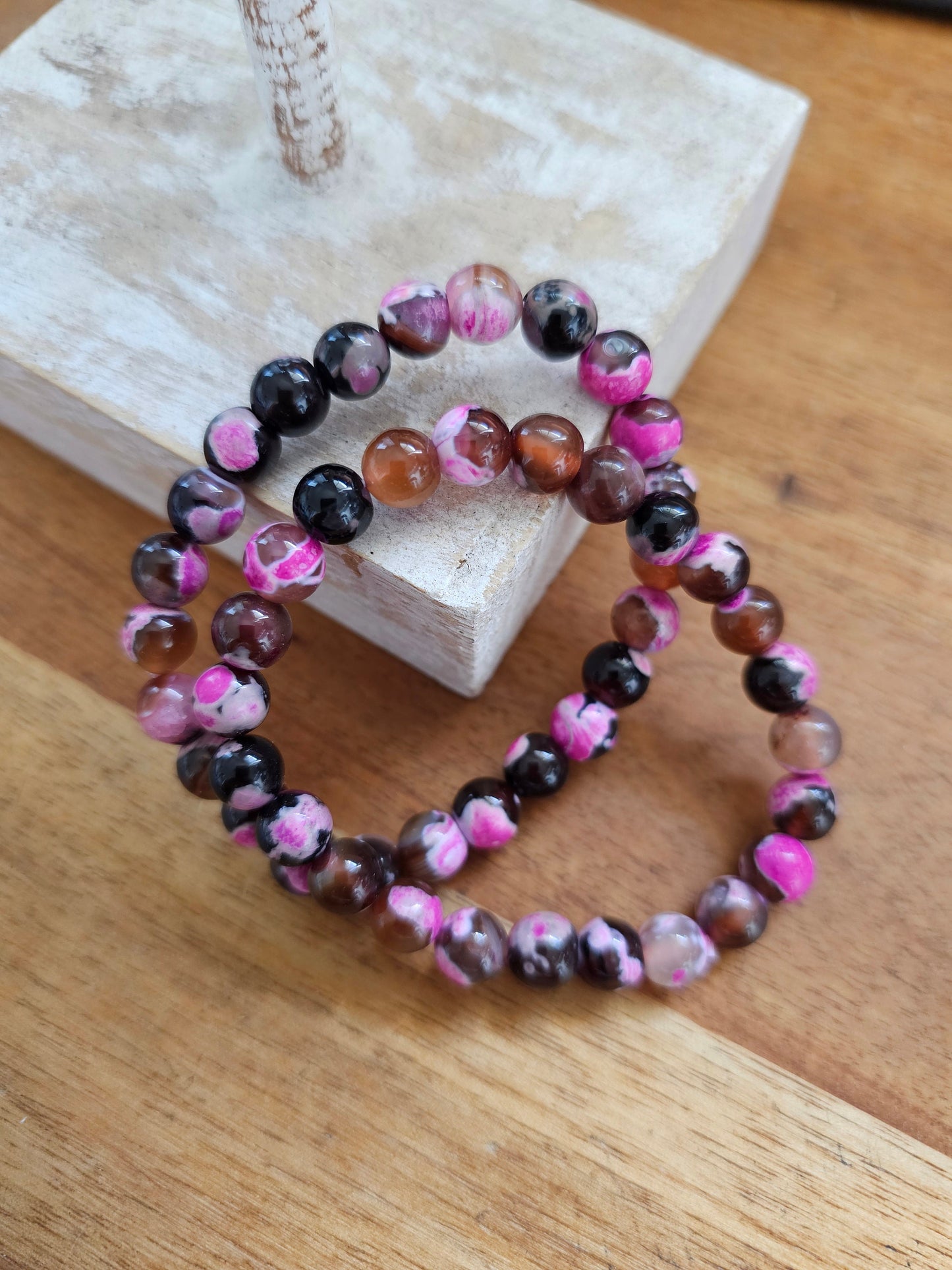 Pink Orca bracelet (Dyed) 8mm