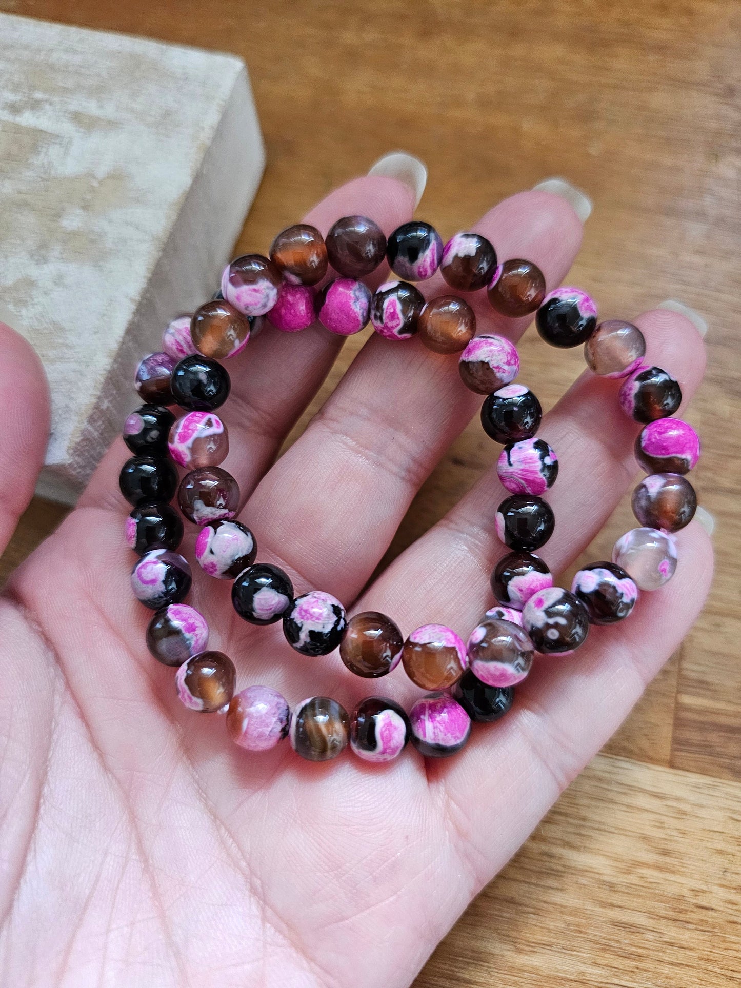 Pink Orca bracelet (Dyed) 8mm