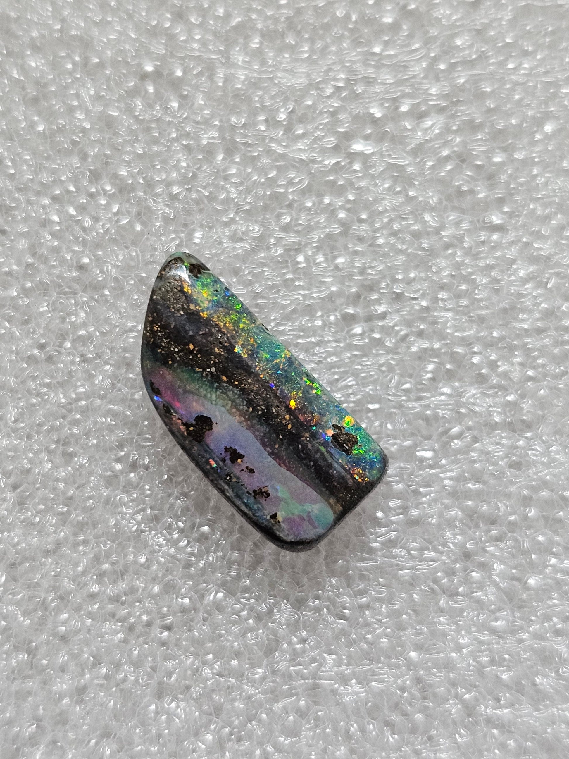 Australian boulder opal QLD / Opal Cabochon