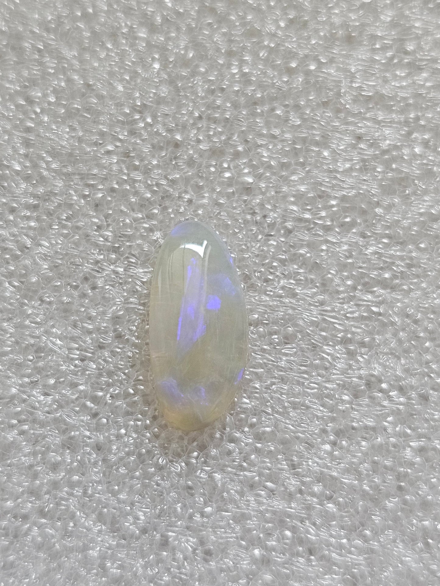 Lightning ridge Opal / Aussie opal / Crystal opal NSW