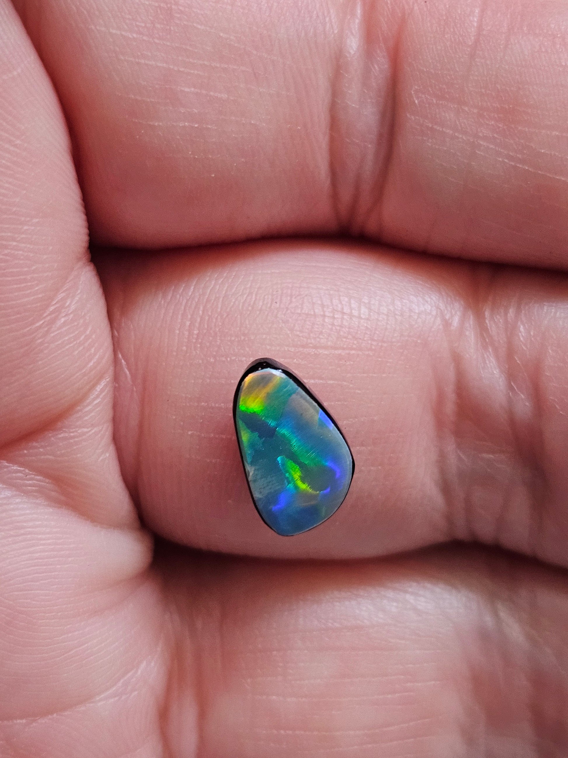 Australian NSW doublet Opal / black opal / Lightning ridge Opal NSW