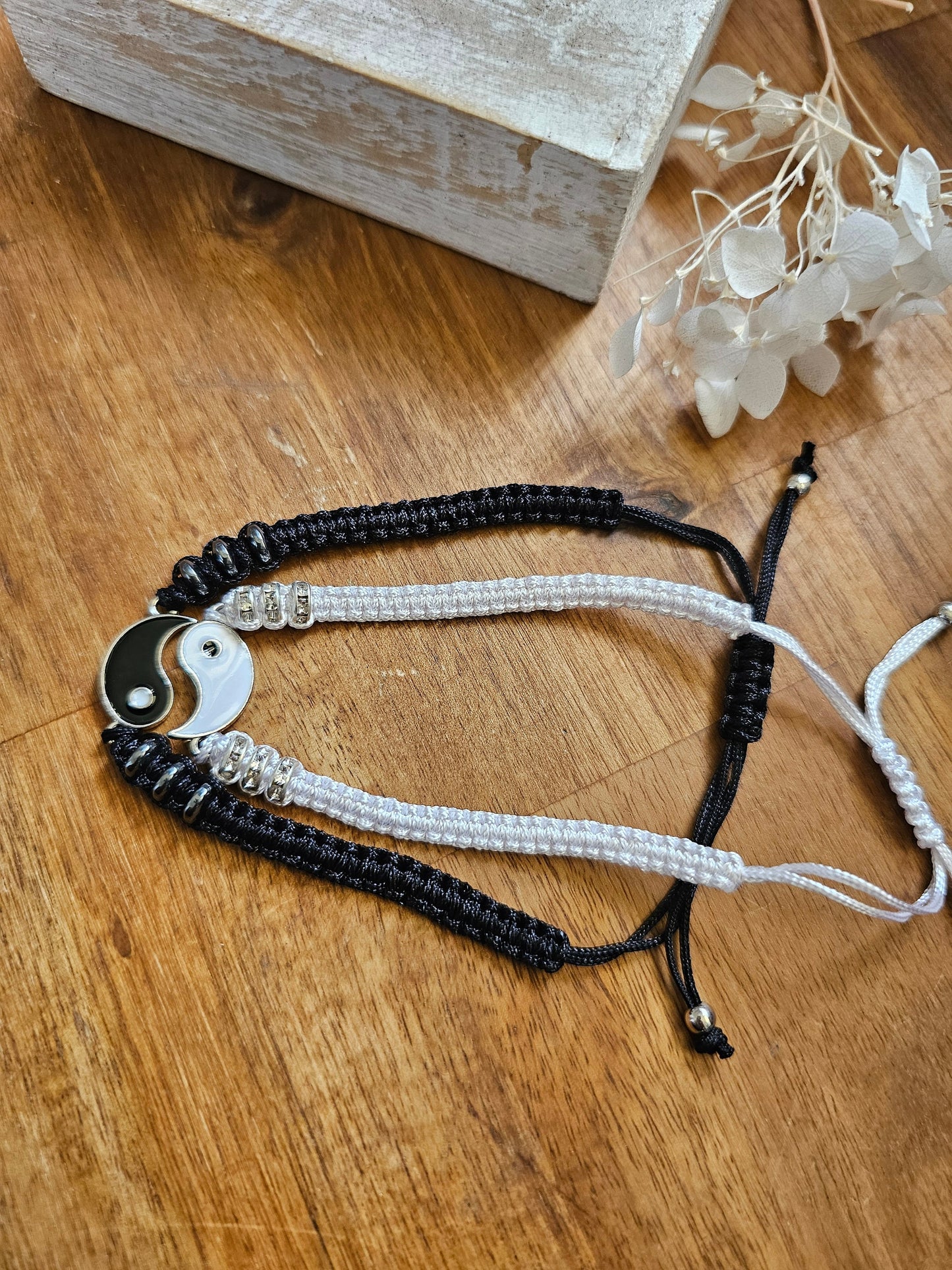 Yin Yang bracelets - Great for besties or couples