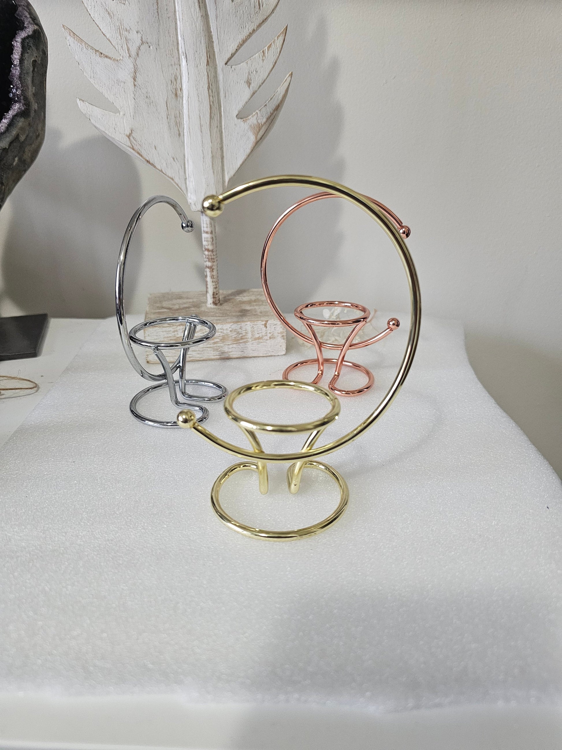 Unique Gold / Silver / Rose gold sphere holder