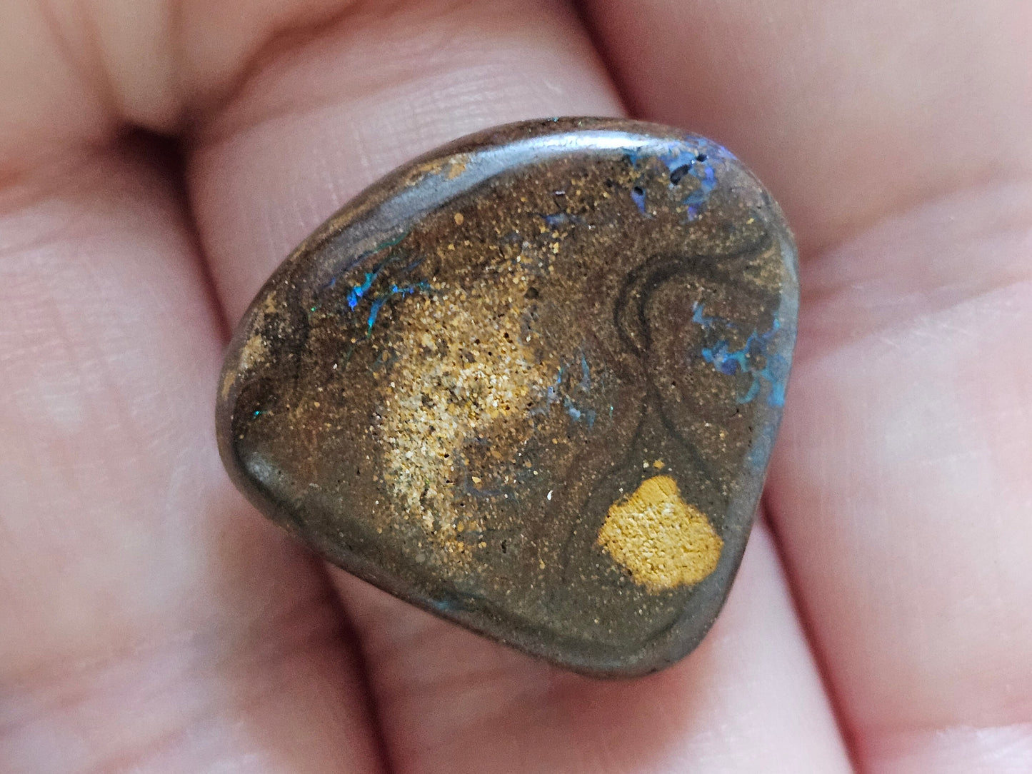 4 x Bulk Australian boulder opal / QLD Cabochon