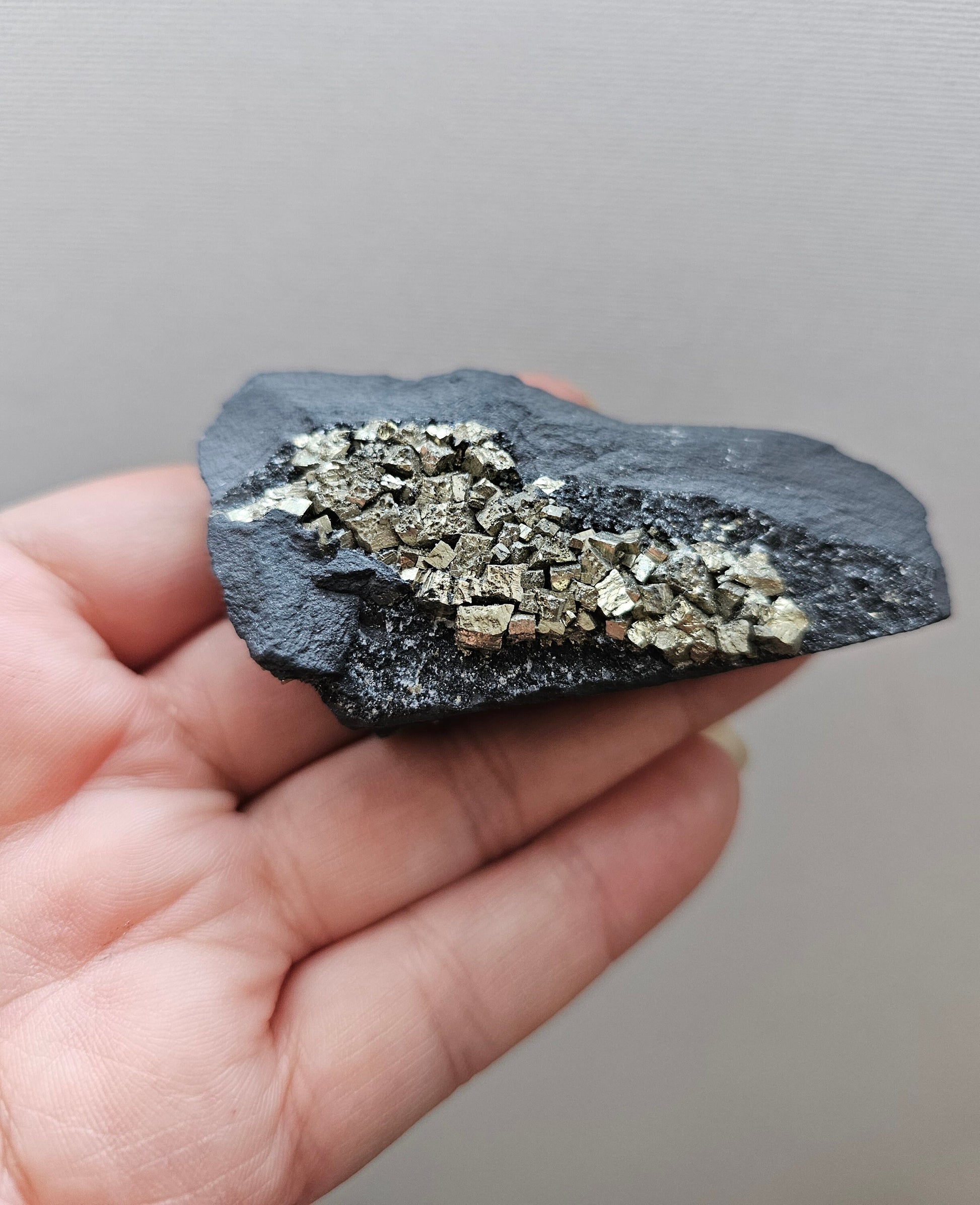 Pyrite on Shunghite / Raw crystals / Crystals with pyrite inclusions
