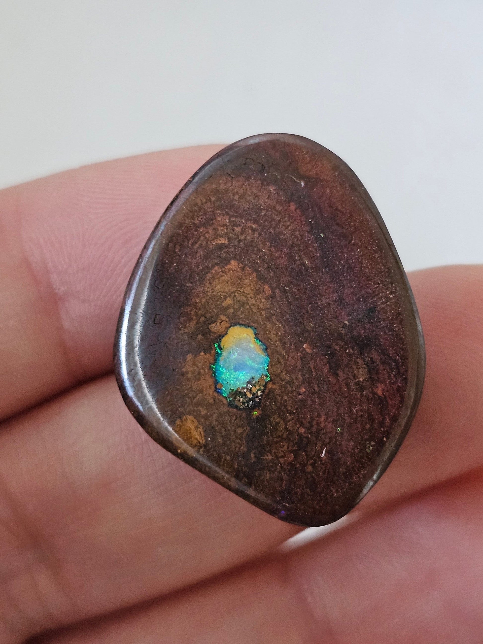 Bulk Australian boulder opal / QLD / Opal Cabochon