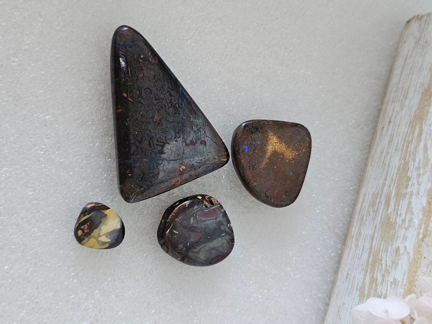 4 x Bulk Australian boulder opal / QLD Cabochon